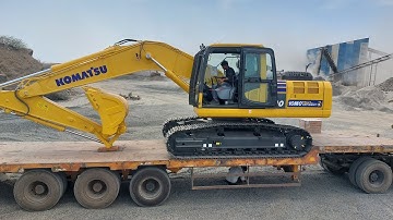 Komatsu PC210-10M0 Excavator Machine unloading from trailer without Ram #excavator