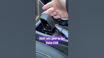 How to shift into gear in the Volvo C40 Recharge