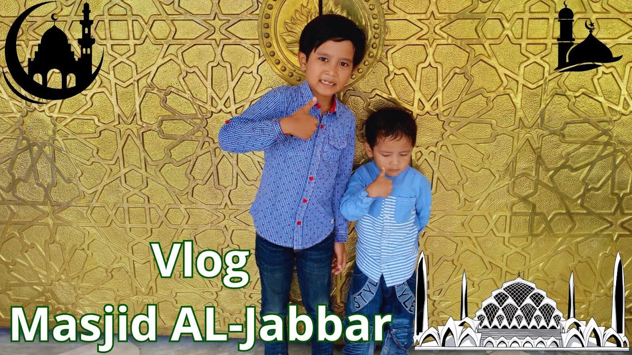 Main ke Masijd Al Jabbar bareng keluarga