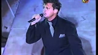 Video thumbnail of "Luis Miguel Tu y Yo en vivo"