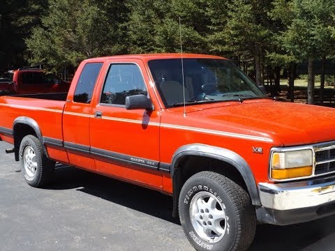 1995 DODGE DAKOTA 4X4 MAGNUM V8 SLT