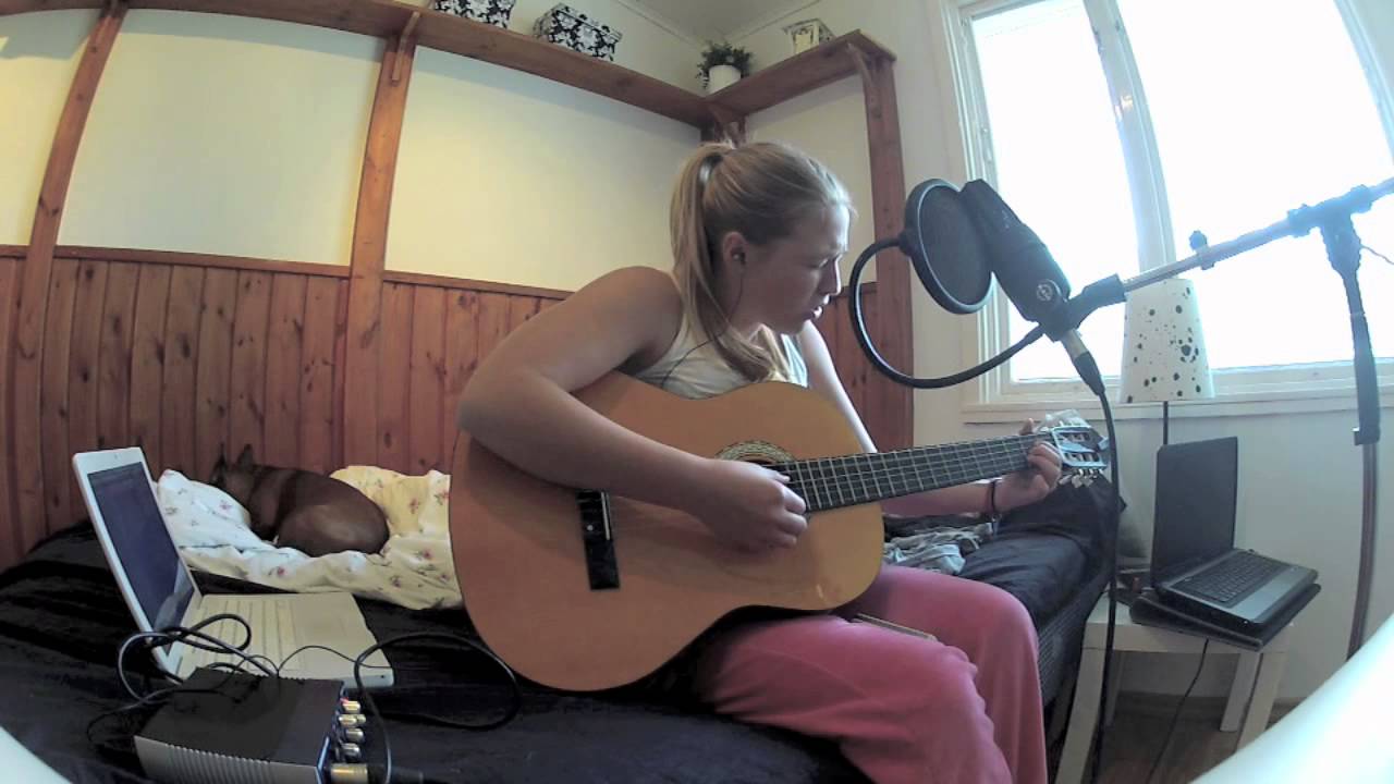  Read all about it - Emeli sandé (Cover by Rebecca Appelgren)