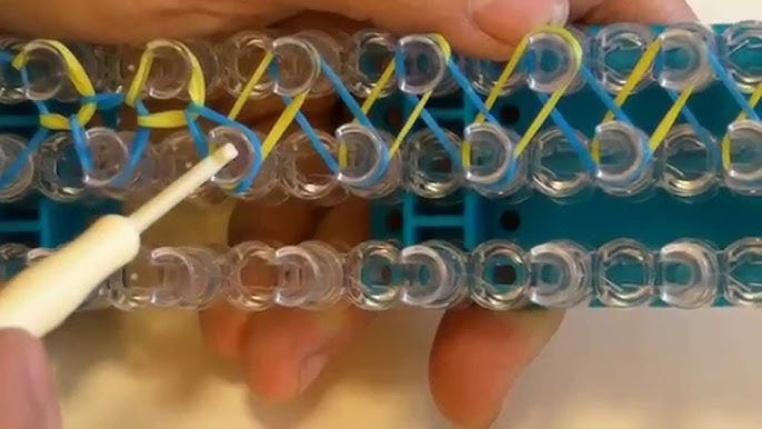 How to make a single loop rubber band bracelet on the cra-Z-loom bracelet  maker by Cra-Z-Art 