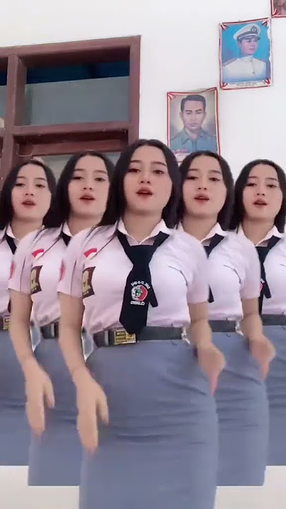 toktok cewe smk goyang hot #smkviral smk cantik hot