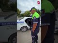 Щелкал семечки за рулем и ударил мужчину — водителя задержали в Бишкеке