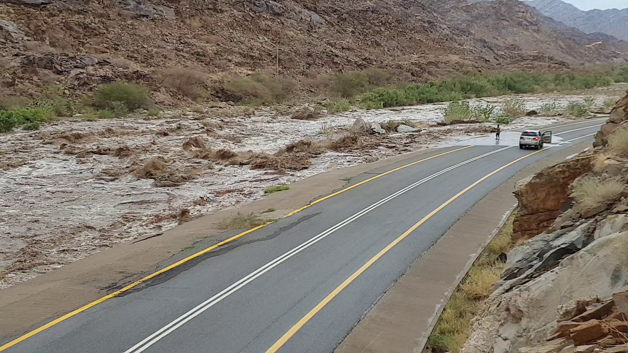 سيل وادي العرج بمحافظة أضم 2020