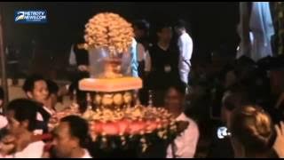 Download lagu Ribuan Umat Budha Peringati Detik detik Waisak di Candi Borobudur