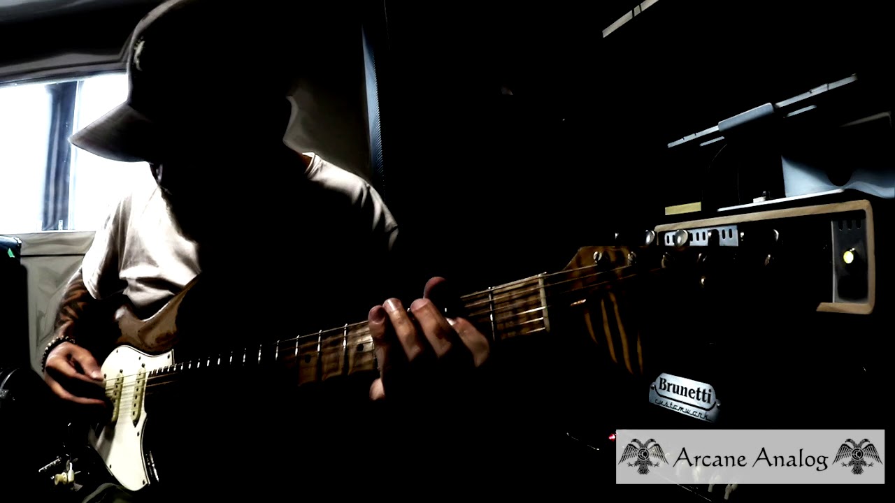 Arcane Analog NKT Red Fuzz Face - YouTube