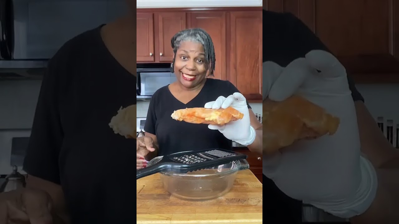 Chef Tip! (Easiest way to make your own ground chicken) #shorts - YouTube