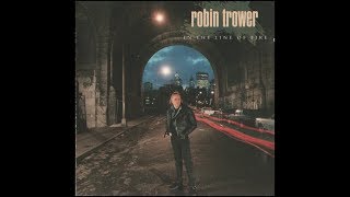 Watch Robin Trower Under The Gun video