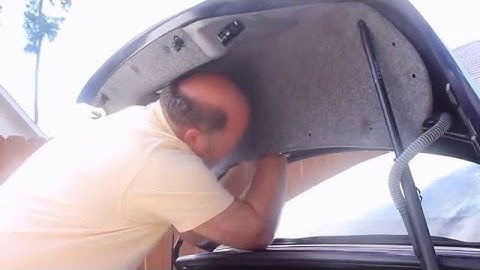 2011 BMW E93 M3 Convertible Sirius Antenna Installation