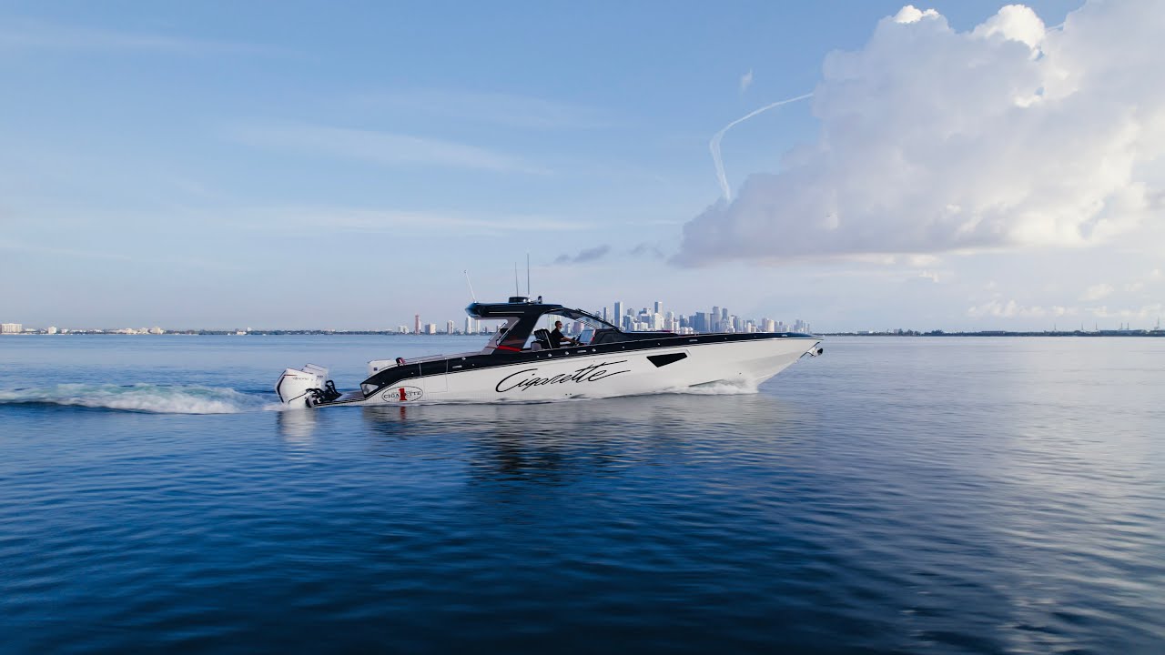 52 foot cigarette boat 5239 Thunder This beast is built for