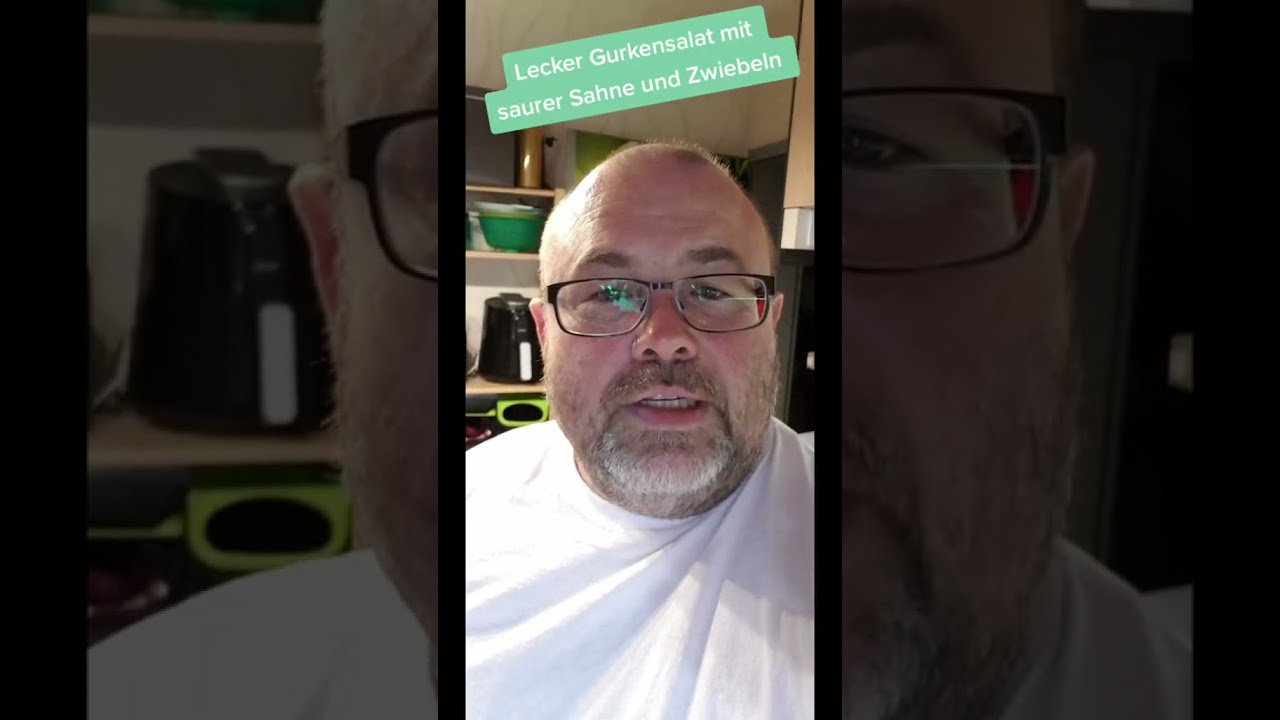 Schneller Gurkensalat mit Saure Sahne - YouTube