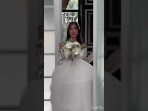 عروس چقدر قشنگه Weddingdress ارایشگر Wedding Bride عروس Flowers Bridetobe Bridal Florist