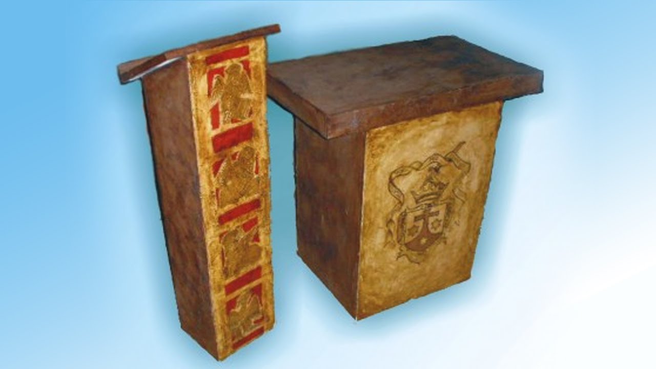 O que simbolizam o Altar e o ambão na Igreja?