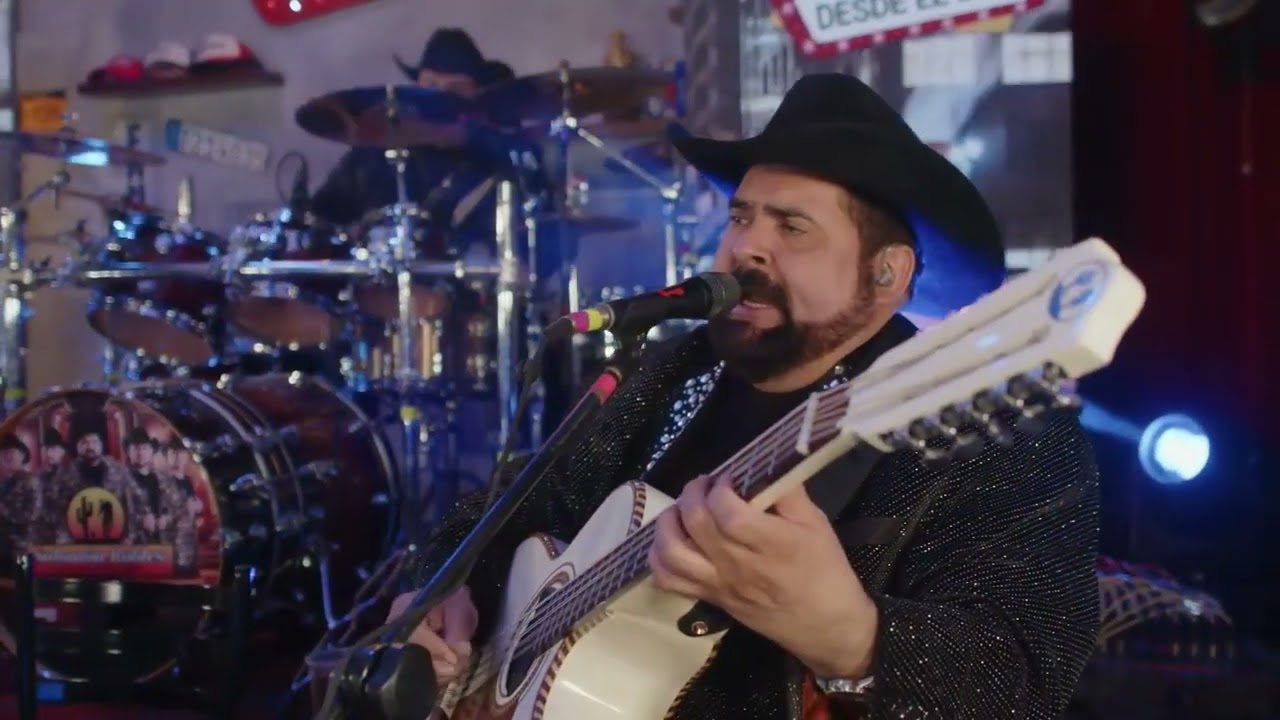 Salomón Robles en Zagar Desde el Bar (Solo música)