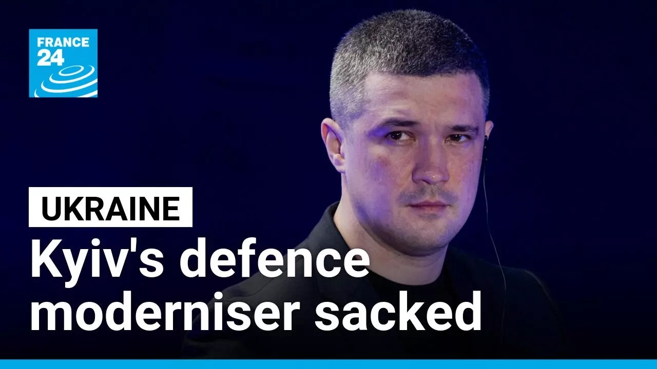 Ukrainians protest the dismissal of Kyiv's 'most successful defence minister' • FRANCE 24 English