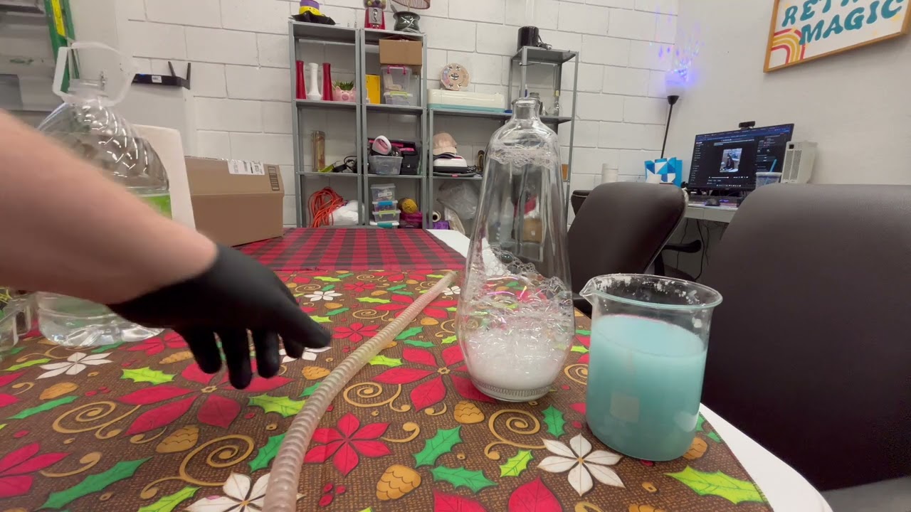 How to Make Lava Lamp Wax from Scratch