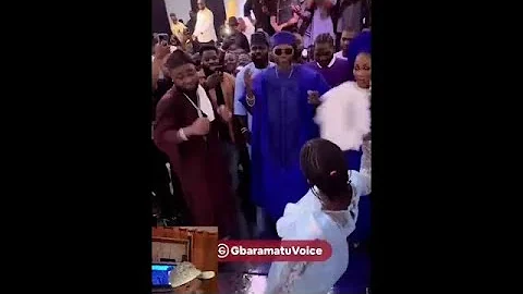 Davido live in warri as he perform for chief ikuku daughter wedding with chief priest, Israel dmw