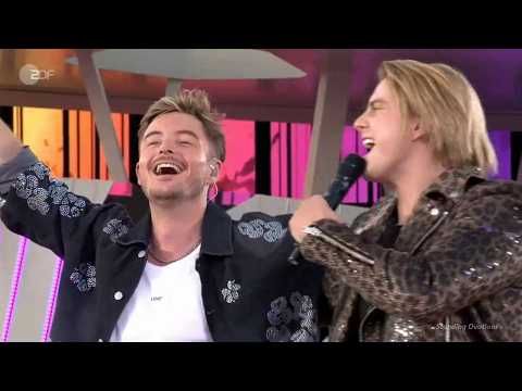 Vincent Gross & Tim Peters - Ich frage für nen Freund - | Die "Giovanni Zarrella Show" Sommerparty