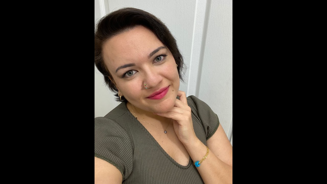 Kendime makyaj yapıyorum - ASMR FISILTI