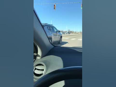 Jeep Compass beat me on the acceleration but then…🤣 - YouTube