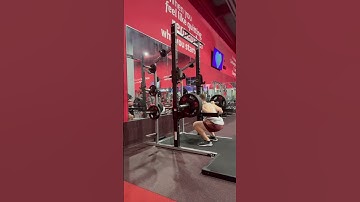 315 pause squats on deload week
