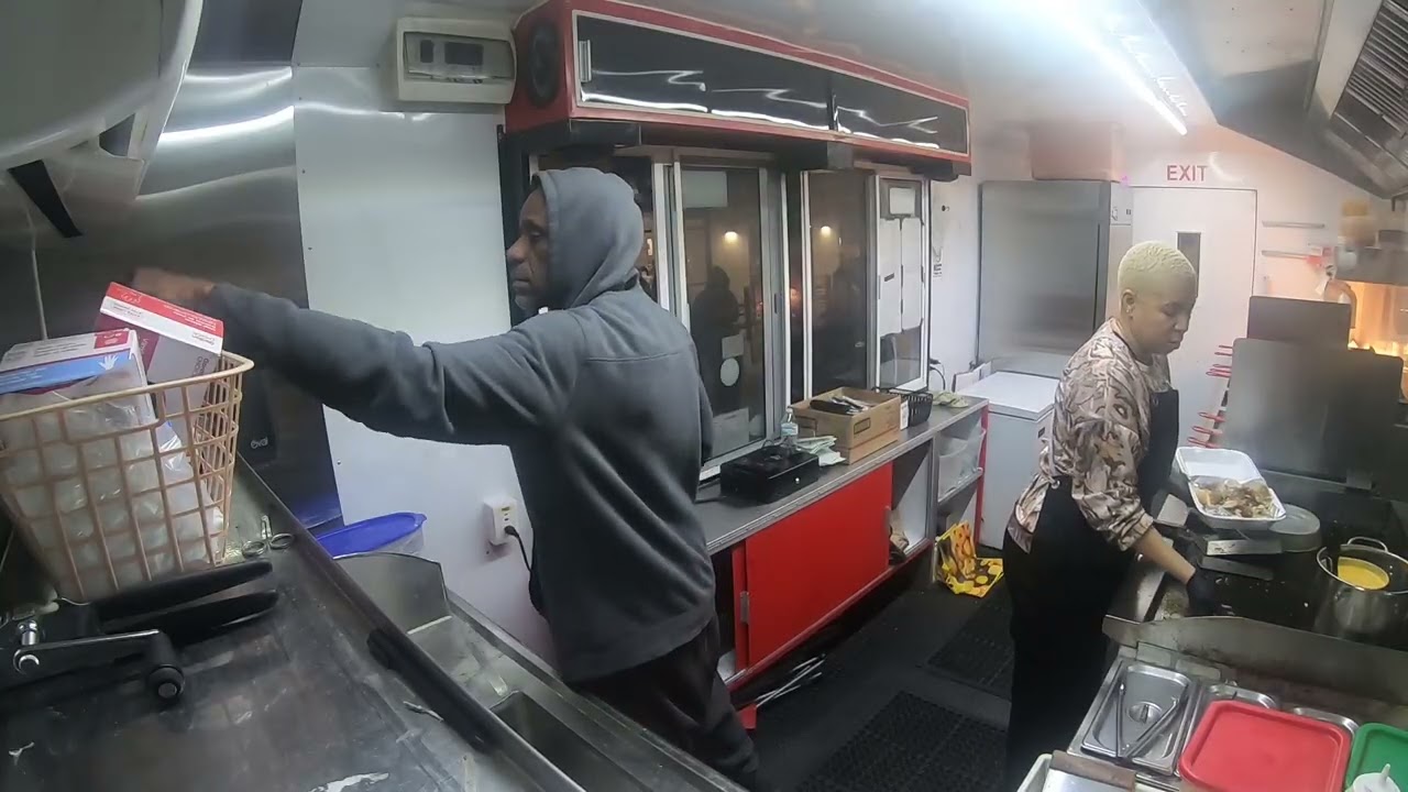 Let’s Eat POV 30 orders in 20 minutes 