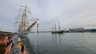 Download Lagu Tall Ships, Hartlepool, Ships are leaving the event. 8.53 am MP3 Download Lagu Tall Ships, Hartlepool, Ships are leaving the event. 8.53 am MP3