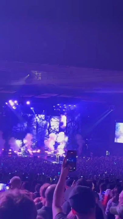 The best way to hear 'Natural' by Imagine Dragons!! #Natural #ImagineDragons #Live