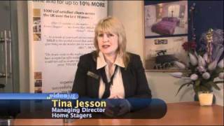 What does a project manager do