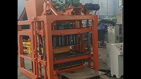 China LangPu QTJ4-28 concrete block making machine