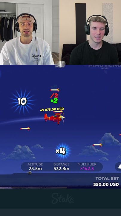 THIS PLANE GAME IS INSANE!!