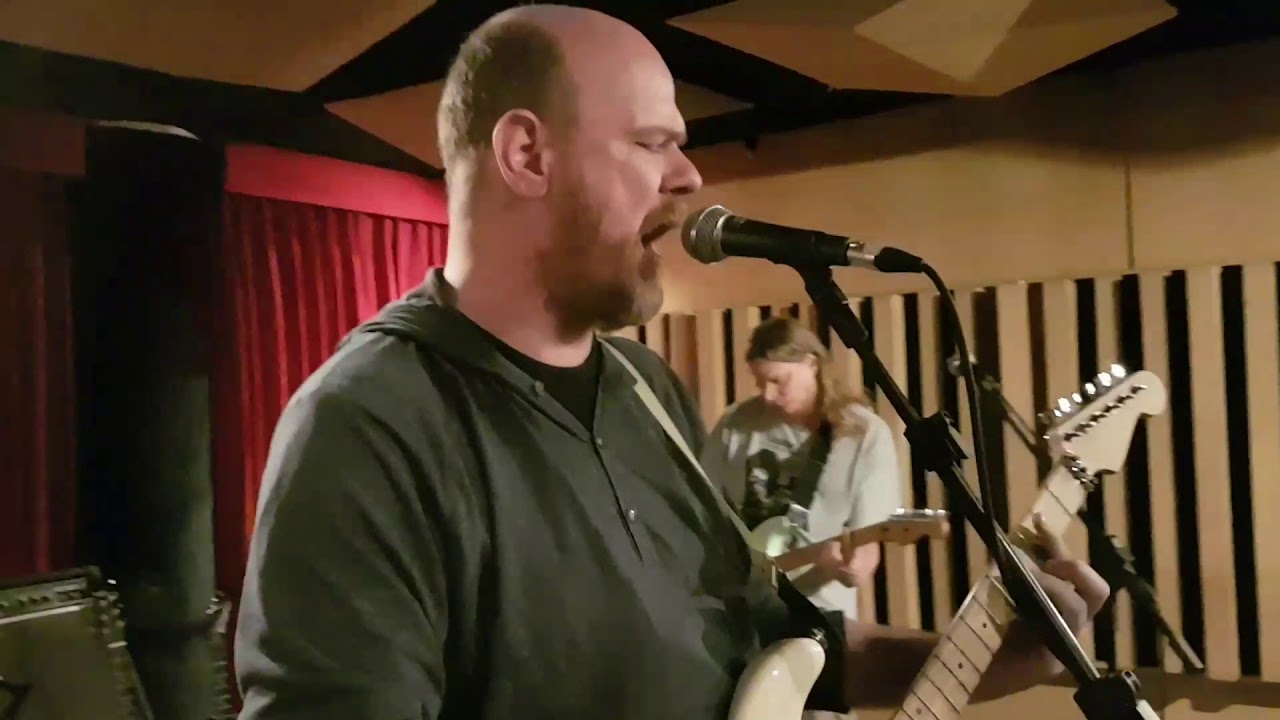 Old Ale Beer Band:: Pigs (Pink Floyd)