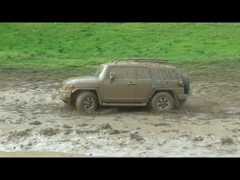 FJ & Hummer Mudding
