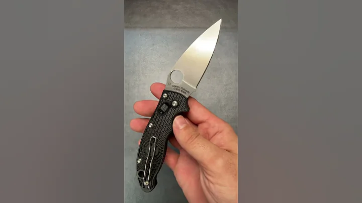 Spyderco Manix 2 Lightweight #shorts #knife #everydaycarry #blade #spyderco