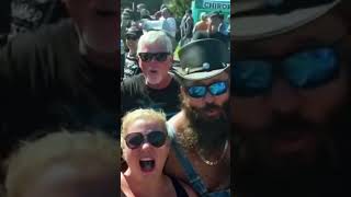 Love Some Coleslaw Wrestling