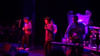 Video thumbnail of "The Growlers Mama Said / Charlie Don't Surf  2/14/16"