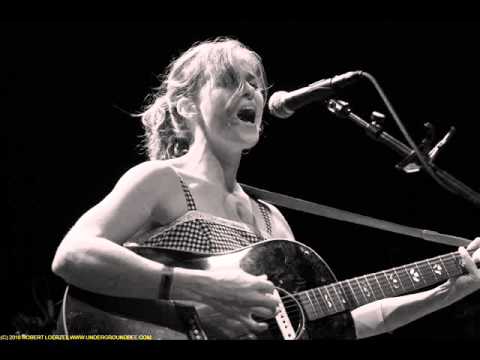 Dawn Landes Straight Lines - Young Folks Dawn Landes Straight Lines - Young Folks