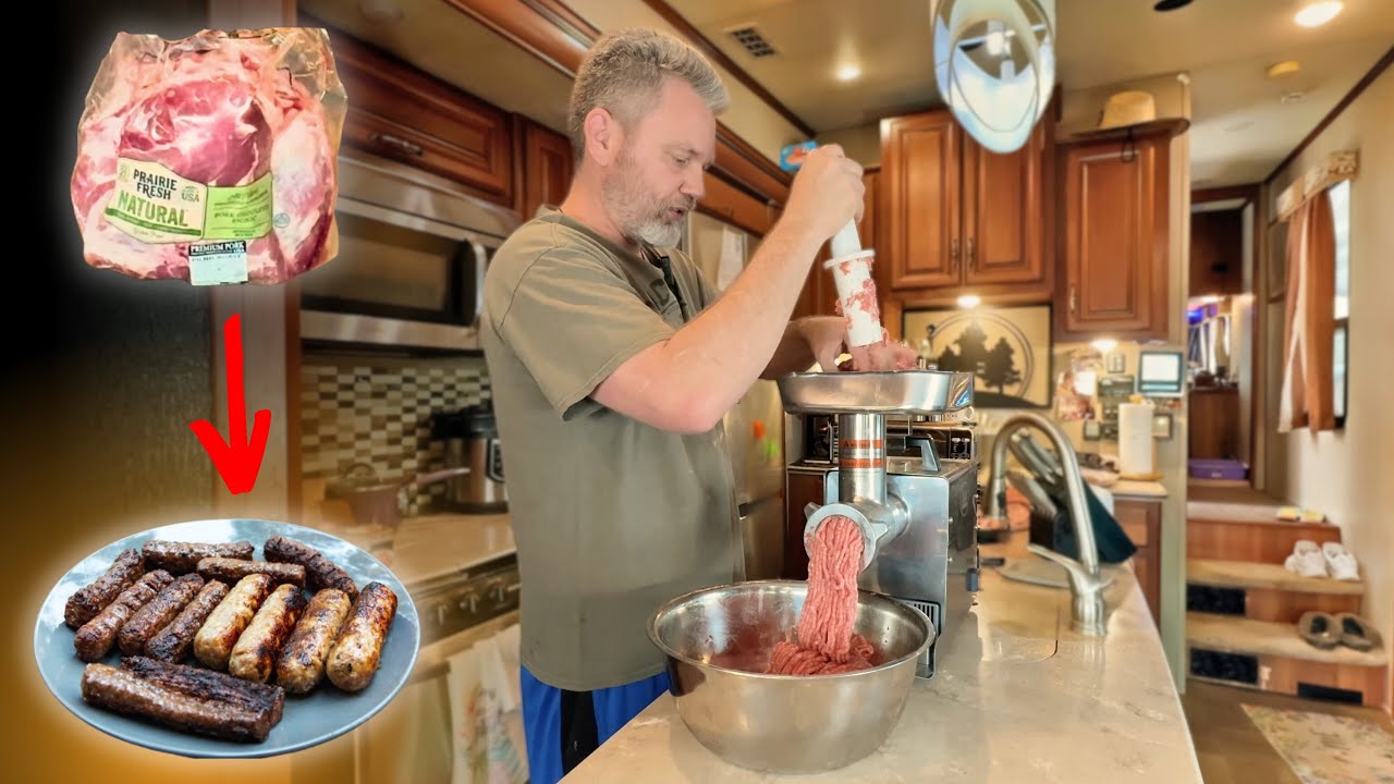 Приготовление сосисок с нуля в нашем автодоме — мясорубка LEM BigBite 12
