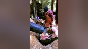 The process of transporting bamboo shoots in a skillful way - a good tool can do more with less