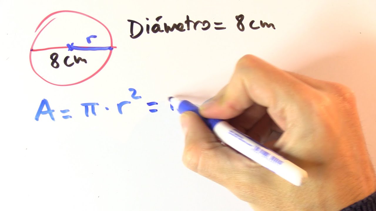 Área de un círculo de diámetro 8 cm - YouTube