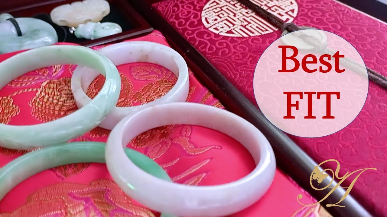 Icy Green Jade Bangle - Round (BA222) – All About Jade