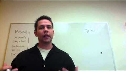 The difference between personal networks and professional networks