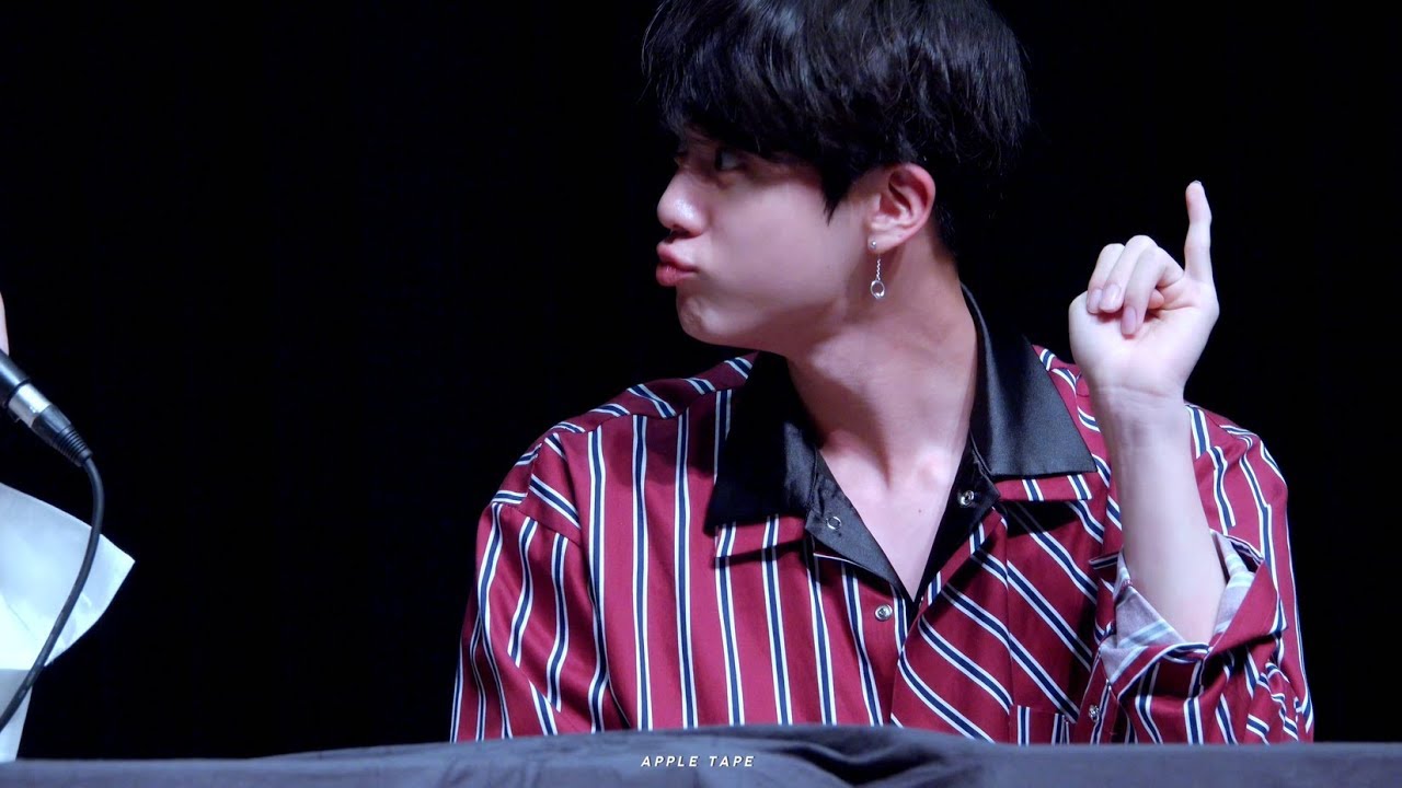 4K) 손병호게임하는 방탄소년단 석진 직캠 BTS Jin focus fancam 171007 팬싸인회 - YouTube