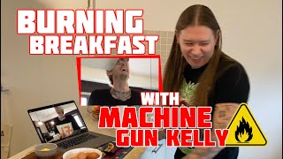 Burning Breakfast w. Machine Gun Kelly
Machine Gun Kelly and I burning stuff for breakfast Burning Breakfast w. Machine Gun Kelly