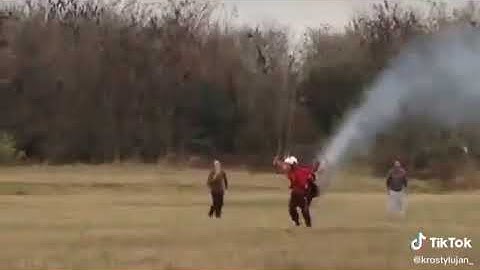 Paramotor Lightly Crashes Into a Walmart