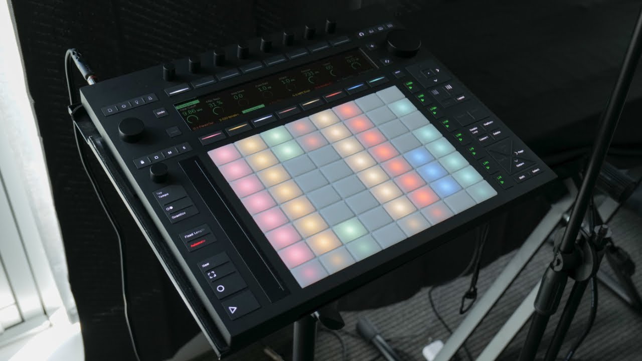 【美品】Ableton Push 3 Amazon.com: Ableton Push 3 Desktop Controller Workstation w