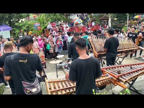 PRAU LAYAR ANGKLUNG CAREHAL MALIOBORO JOGJA | COVER ANGKLUNG JOGJA