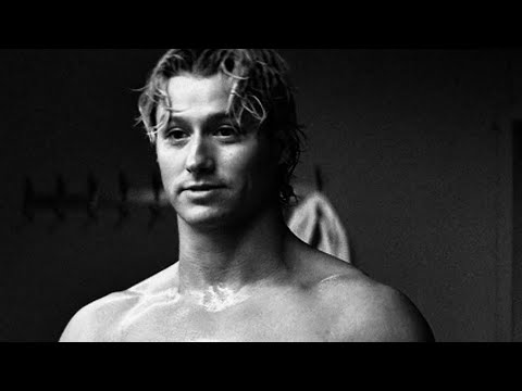 womanizer - dean di laurentis (OFF CAMPUS)